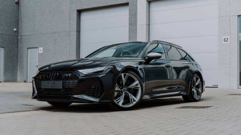 Audi negro